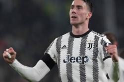 雷速体育-包含皇马鏖战曼城，弗拉霍维奇爆发神勇的词条