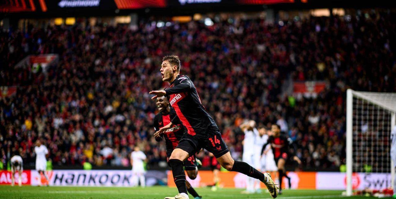 勒沃库森客场绝杀,力压门兴获得宝贵三分的简单介绍 勒沃库森客场绝杀,力压门兴获得宝贵三分的简单介绍