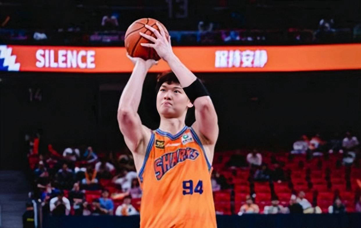 火箭完胜天津队,王哲林刷新纪录的简单介绍 火箭完胜天津队,王哲林刷新纪录的简单介绍